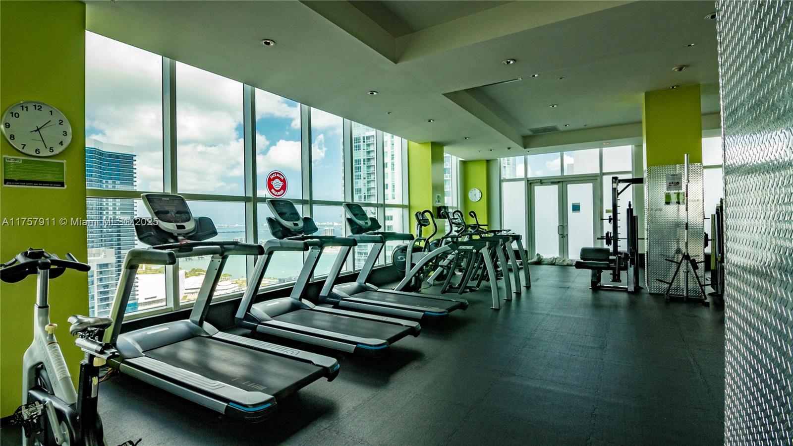 THE LOFT DOWNTOWN II COND - Residential