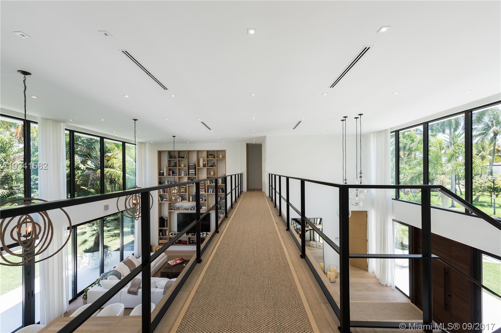 SUNSET ISLANDS-ISLAND NO - Residential