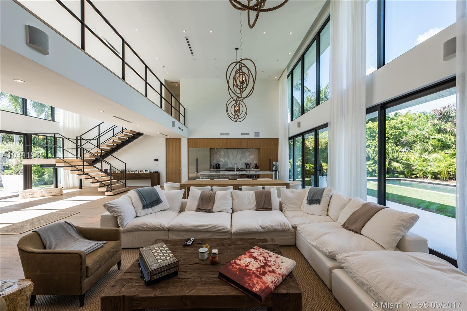 SUNSET ISLANDS-ISLAND NO - Residential