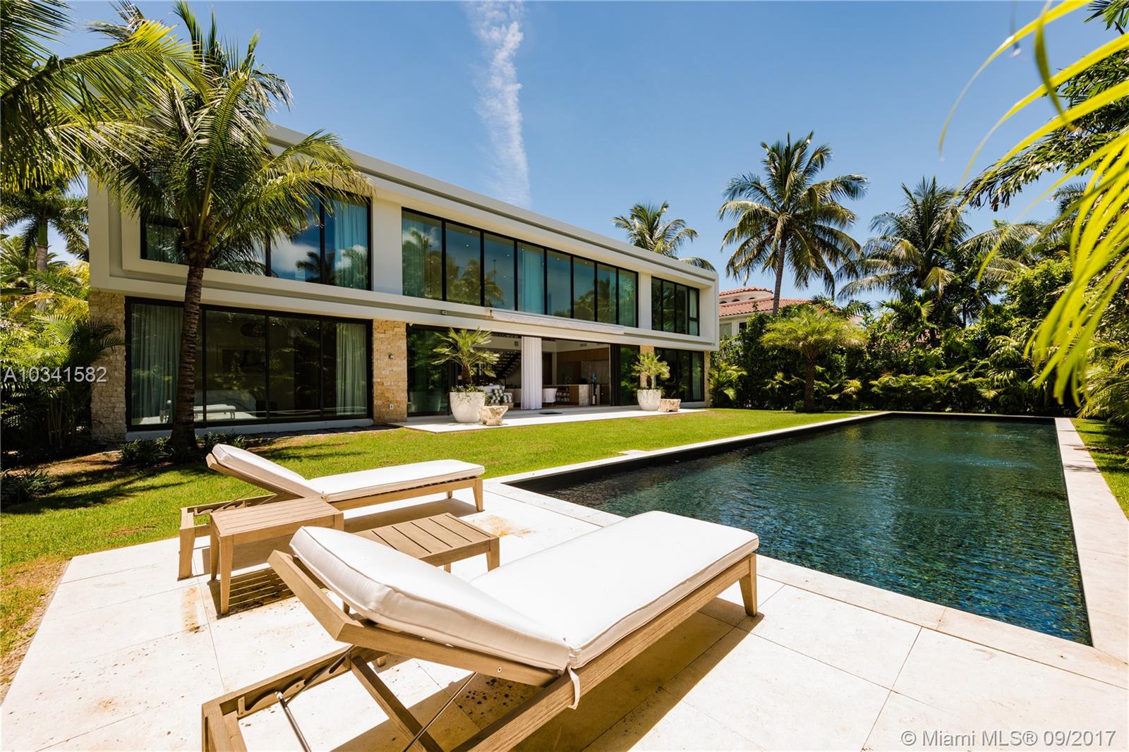 SUNSET ISLANDS-ISLAND NO - Residential