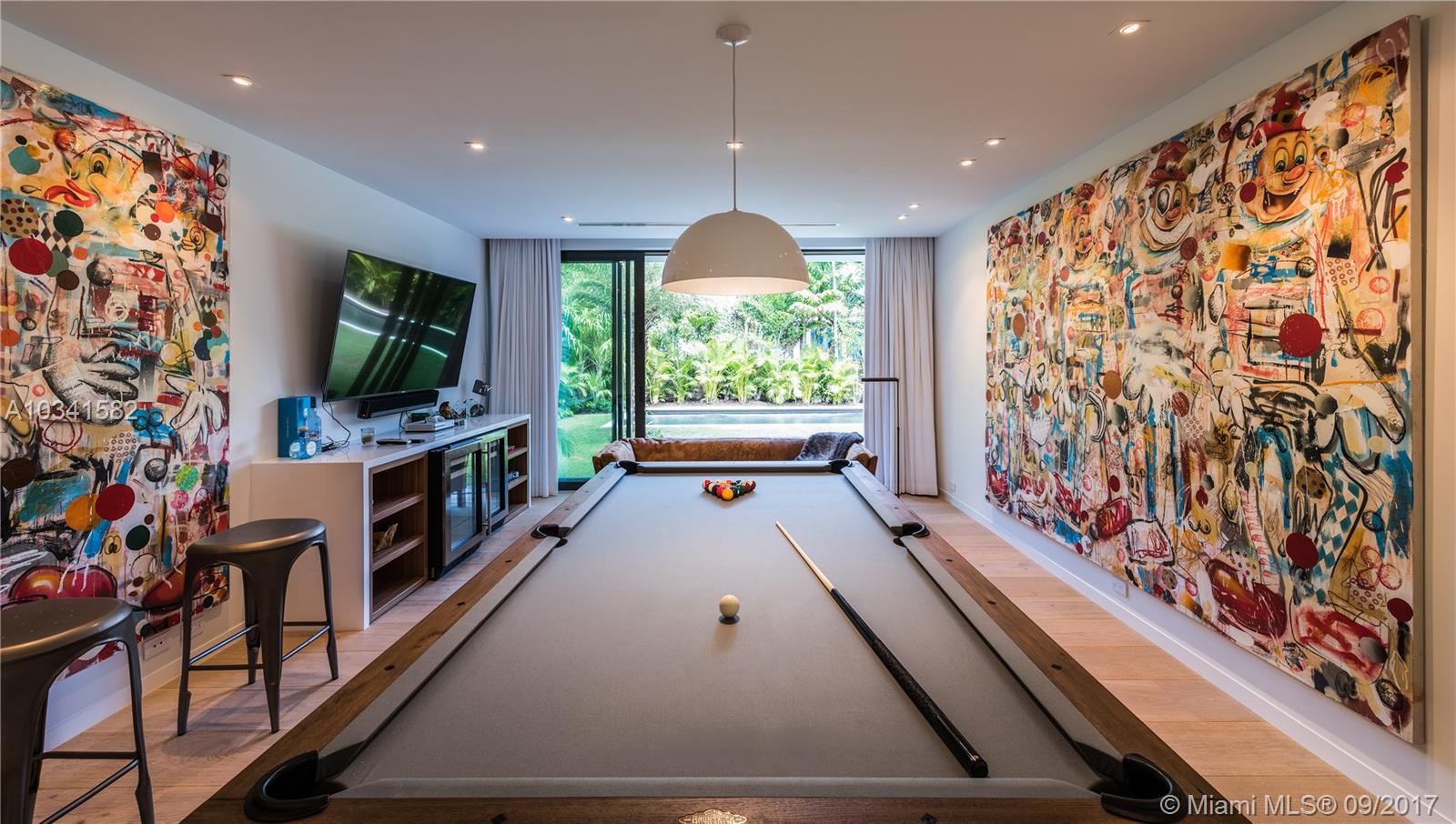 SUNSET ISLANDS-ISLAND NO - Residential