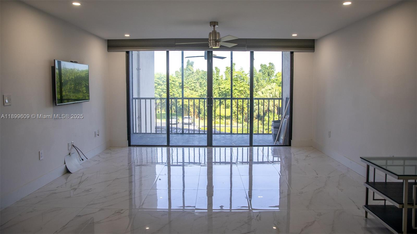 DORAL OAKS CONDO #1 - Residential