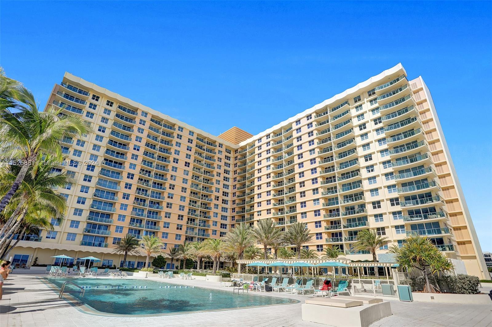 WAVE CONDO - Residential Lease