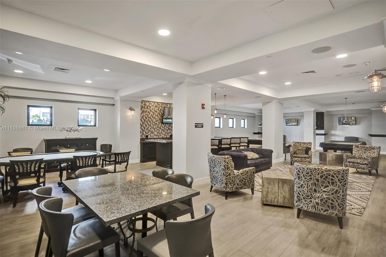 WAVE CONDO - Residential Lease