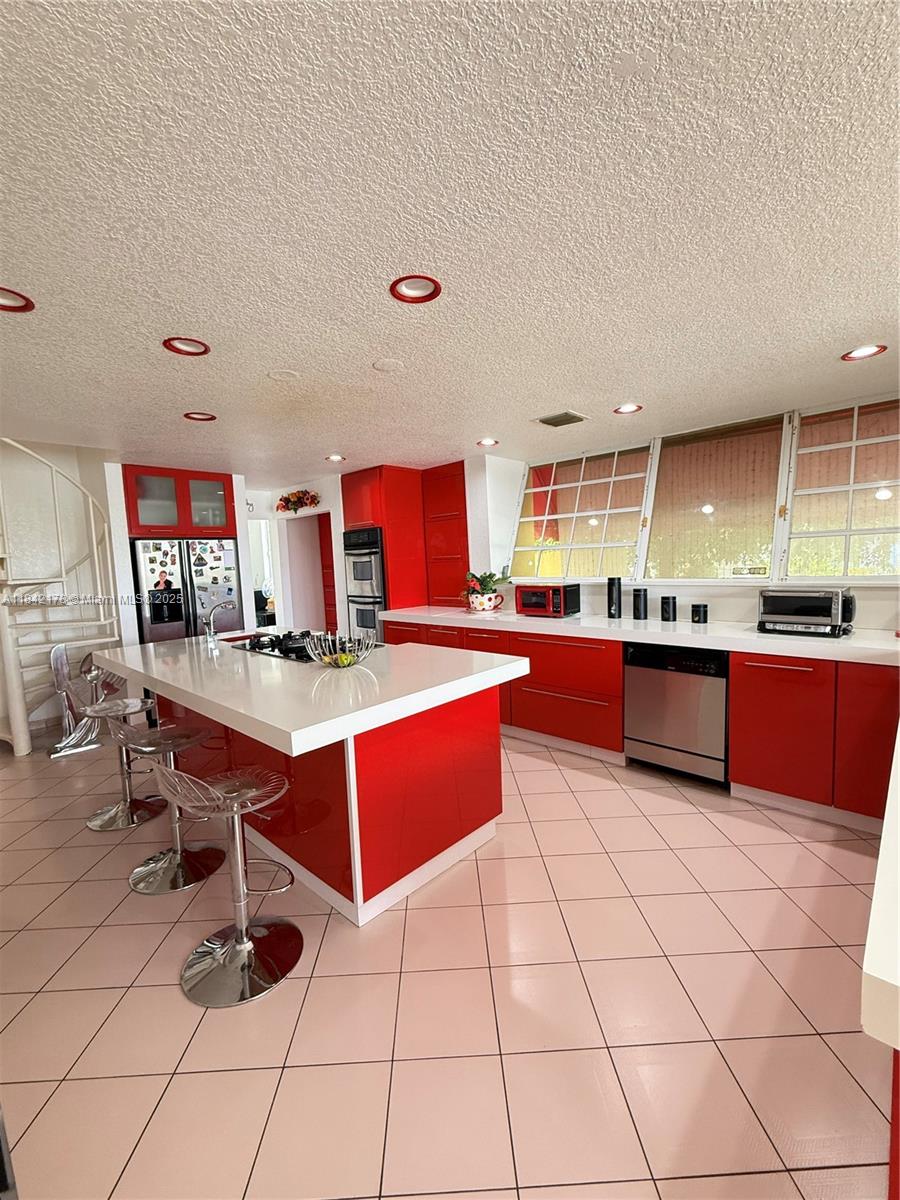 HIDDEN LAKE ESTATES - Residential