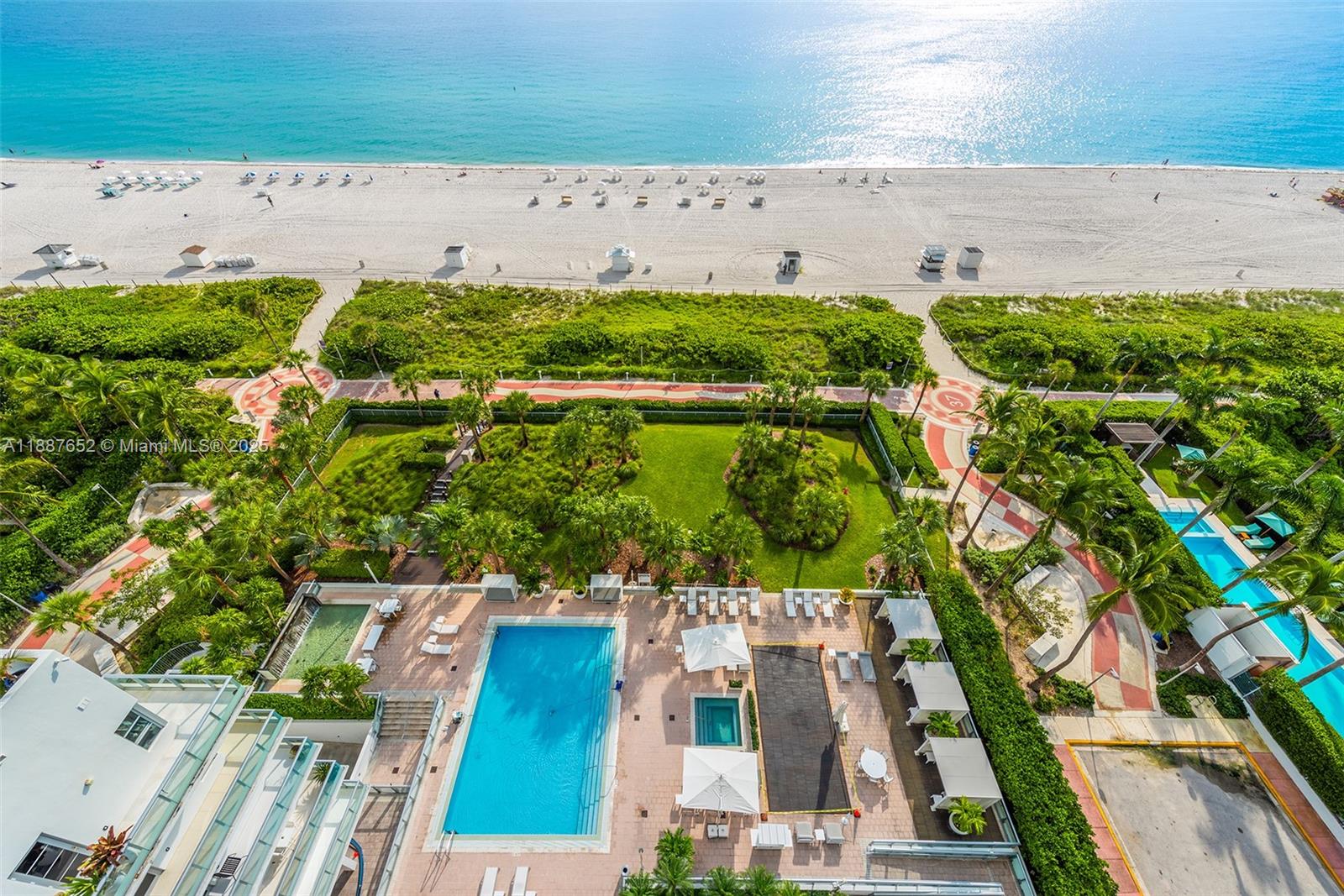 THE CARIBBEAN CONDO - Residential Lease