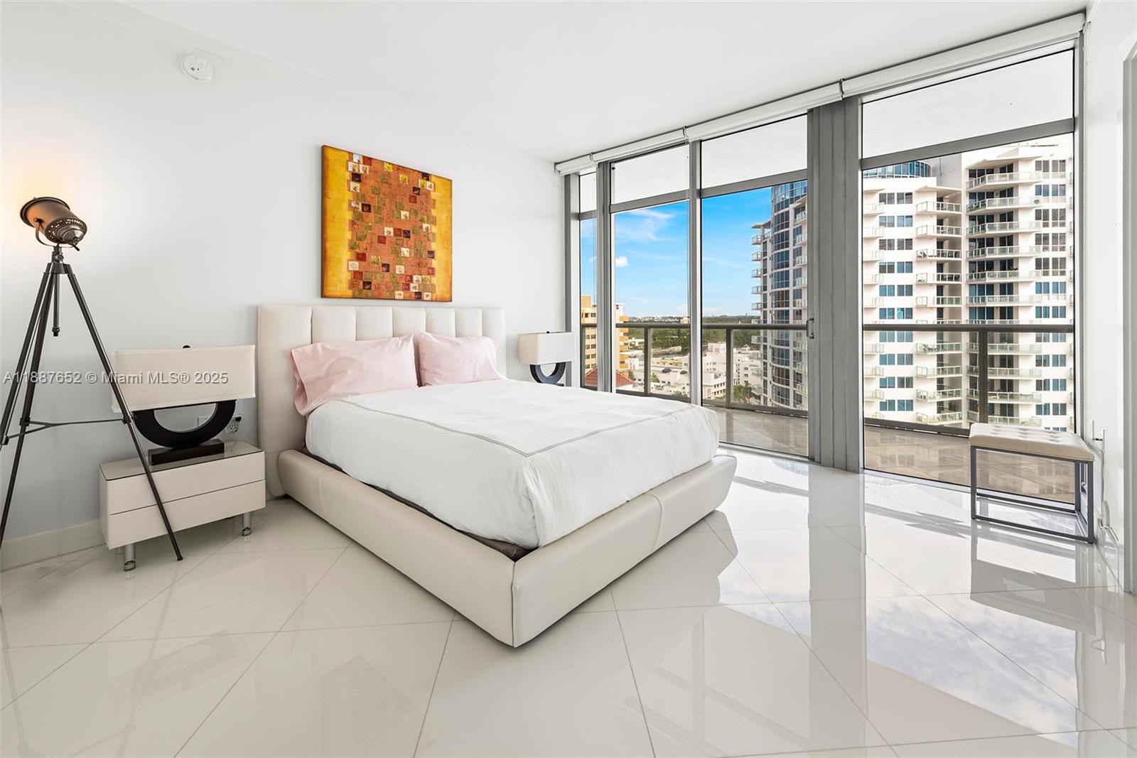 THE CARIBBEAN CONDO - Residential Lease
