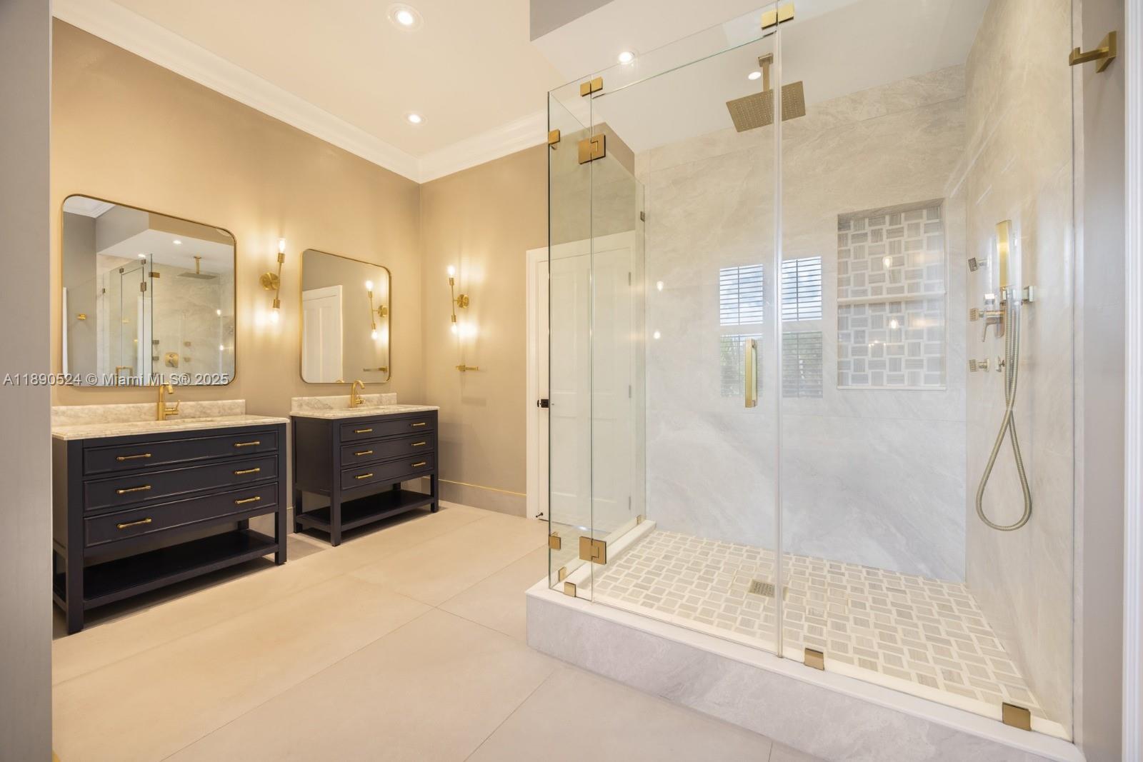 SPRINGER GROVES - Residential