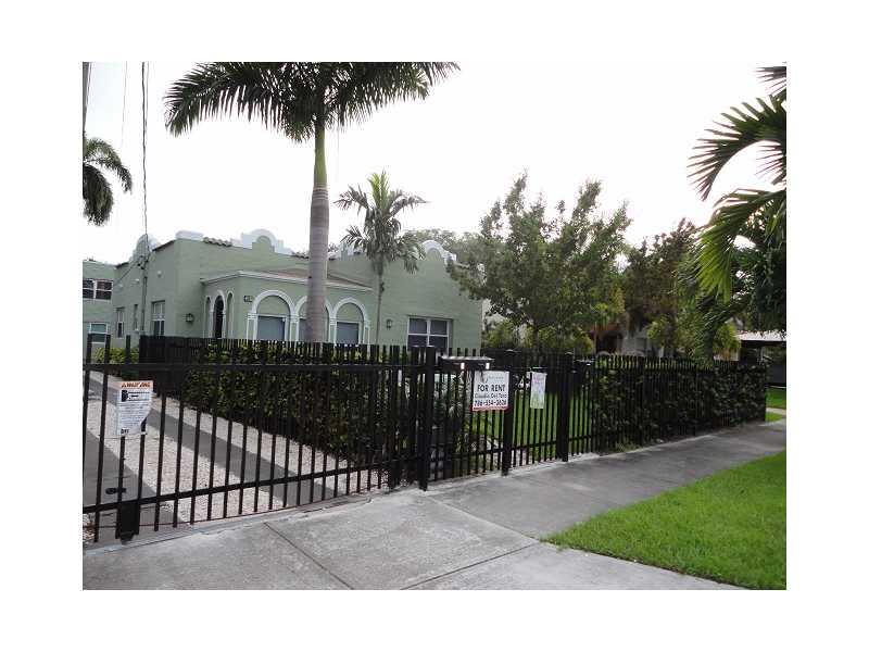 HOLLEMAN PARK - Residential Lease