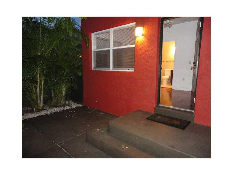 HOLLEMAN PARK - Residential Lease