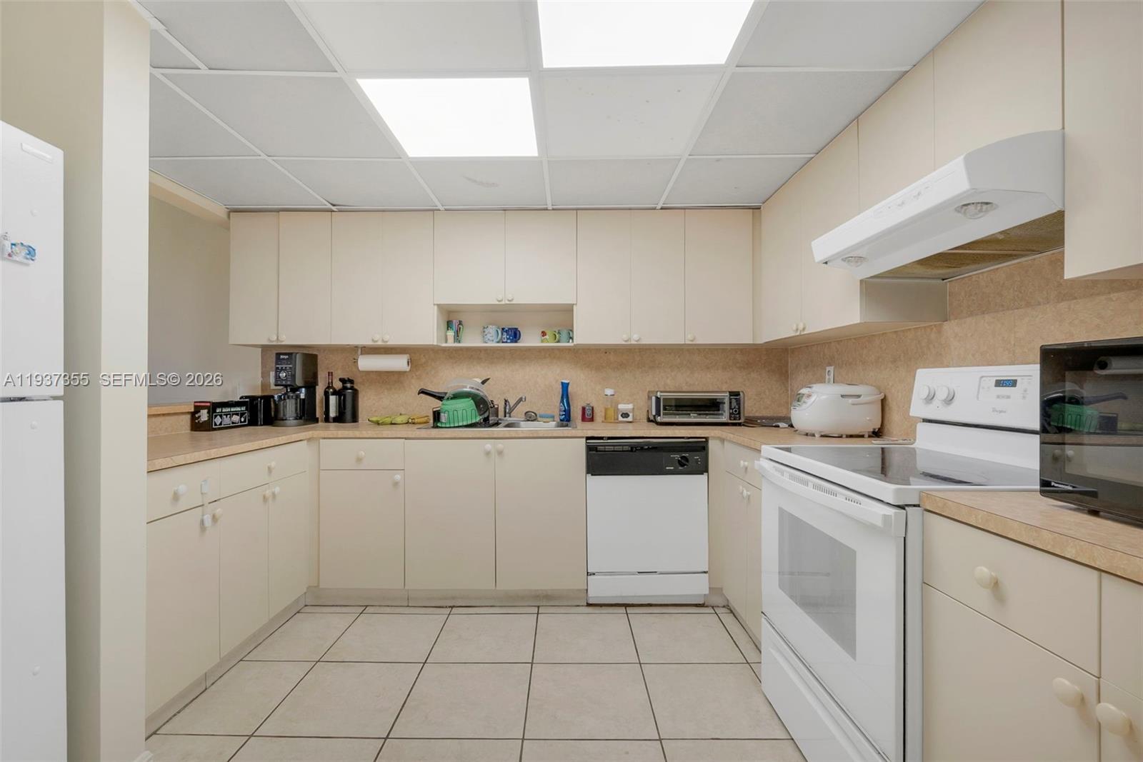 CORAL GATE EAST CONDO - Residential