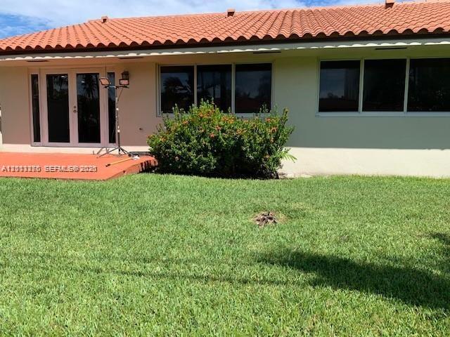GOLDEN SHORES OCEAN BLVD - Residential