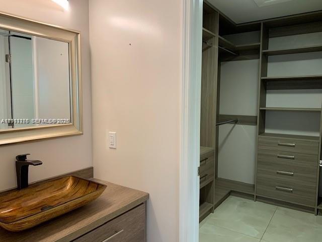 GOLDEN SHORES OCEAN BLVD - Residential