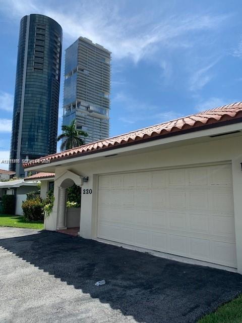 GOLDEN SHORES OCEAN BLVD - Residential