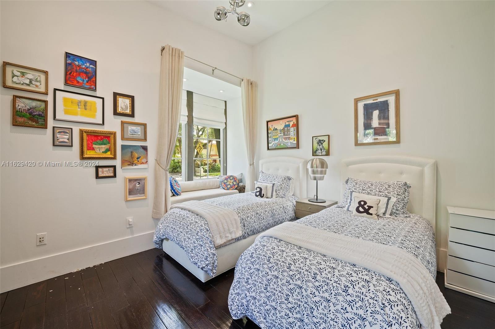 CORAL GABLES SEC B - Residential