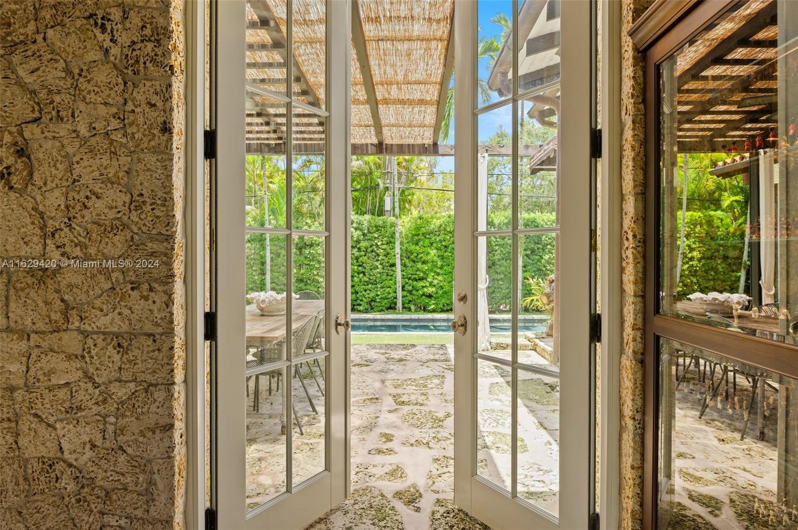 CORAL GABLES SEC B - Residential