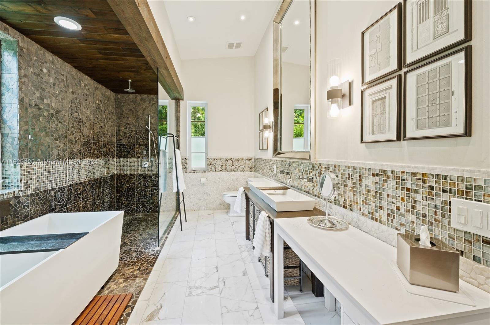 CORAL GABLES SEC B - Residential