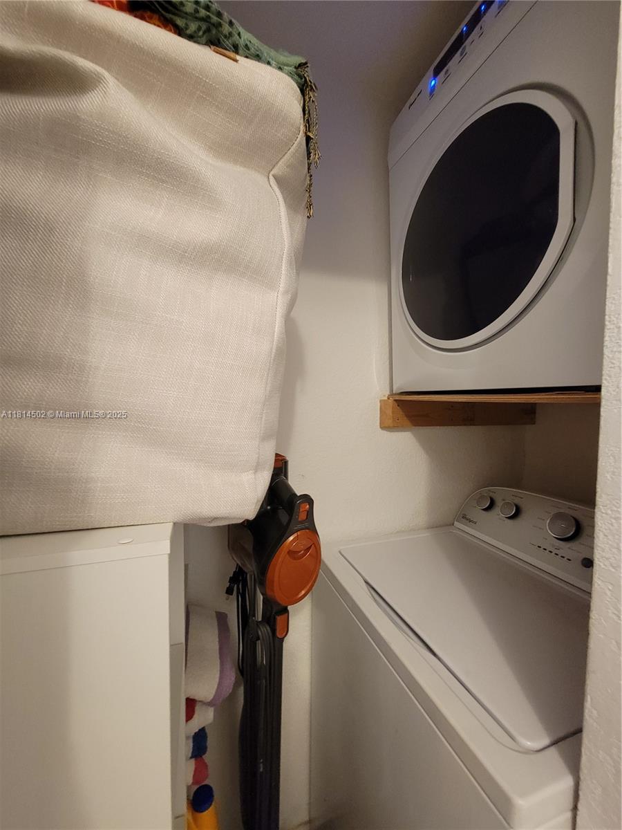 ENCLAVE ON SOUTH BEACH - Residential