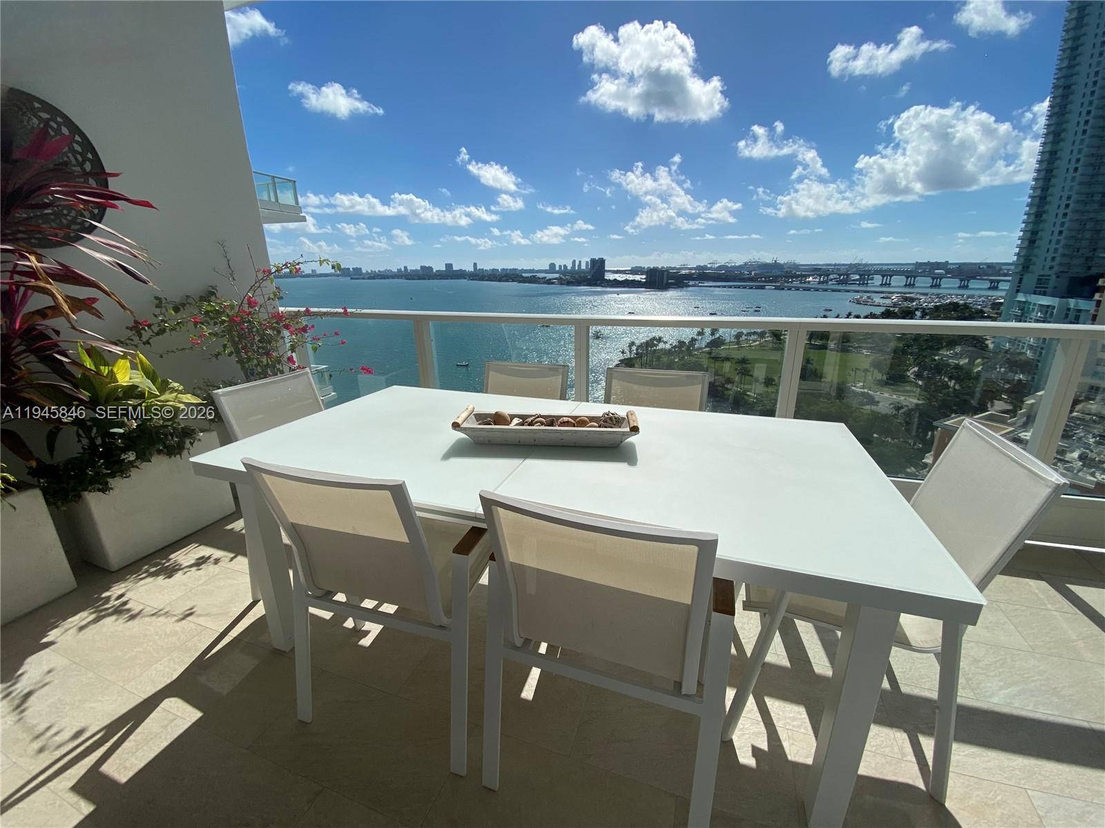 2020 N Bayshore Dr 1603