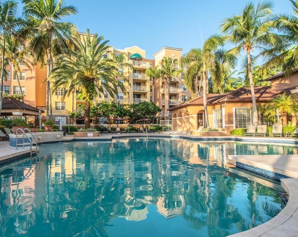 FULLY RENOVATED 2 BED / 2 BATH CORNER UNIT IN AVENTURA. SPACIOUS FLOOR PLAN WITH MARBLE FLOORING, BRAND NEW OPEN KITCHEN & BATHROOMS WITH FORMAL DINING ROOM AND LARGE WALKING CLOSETS. PROPERTY IS LOCATED IN A GATED COMMUNITY ALONGSIDE THE AVENTURA CIRCLE WHICH IS A 3 MILE BIKING AND JOGGING PATH. AMMENITIES INCLUDE POOL, TENNIS, GYM, JACUZZI, KIDS PLAYGROUND AND BBQ AREA.
SHORT TERM RENTALS ARE ALLOWED WITH A MINIMUM OF 7 DAY STAY.