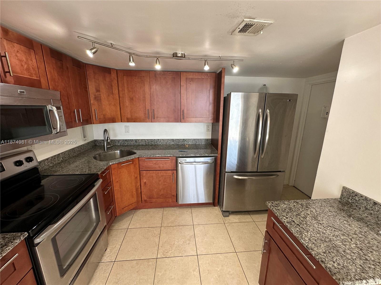 Kennedy House - Residential