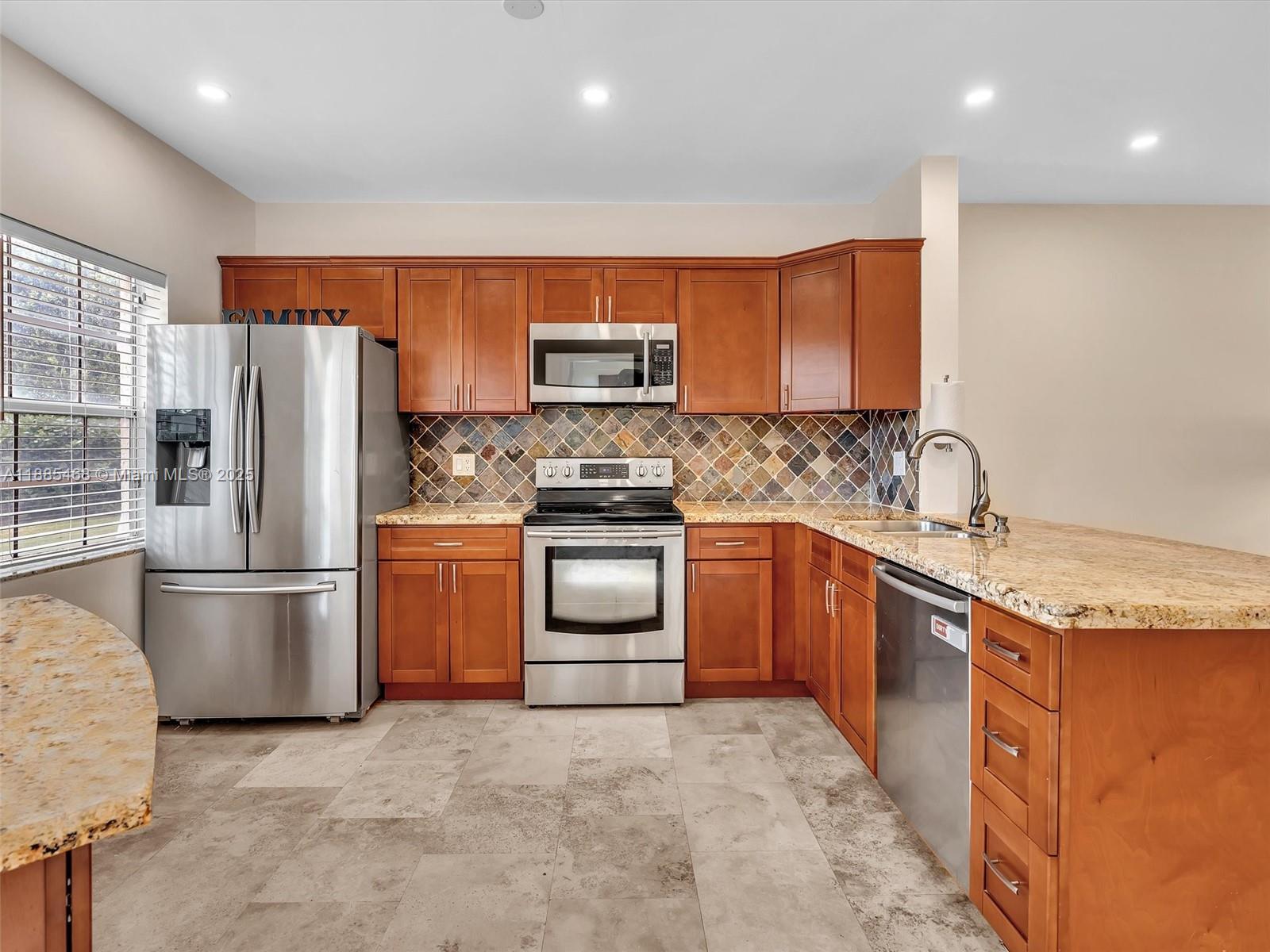 PLUM AT BOCA POINTE CONDO - Residential Lease