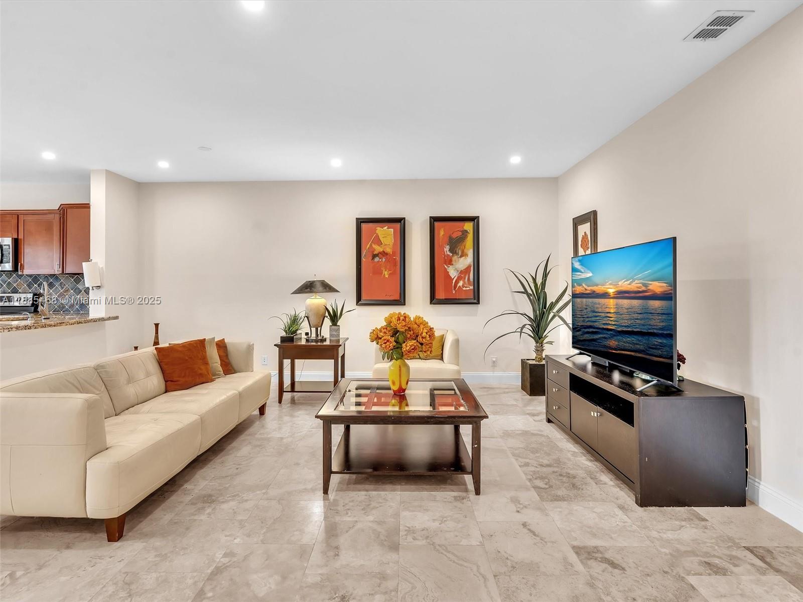 PLUM AT BOCA POINTE CONDO - Residential Lease