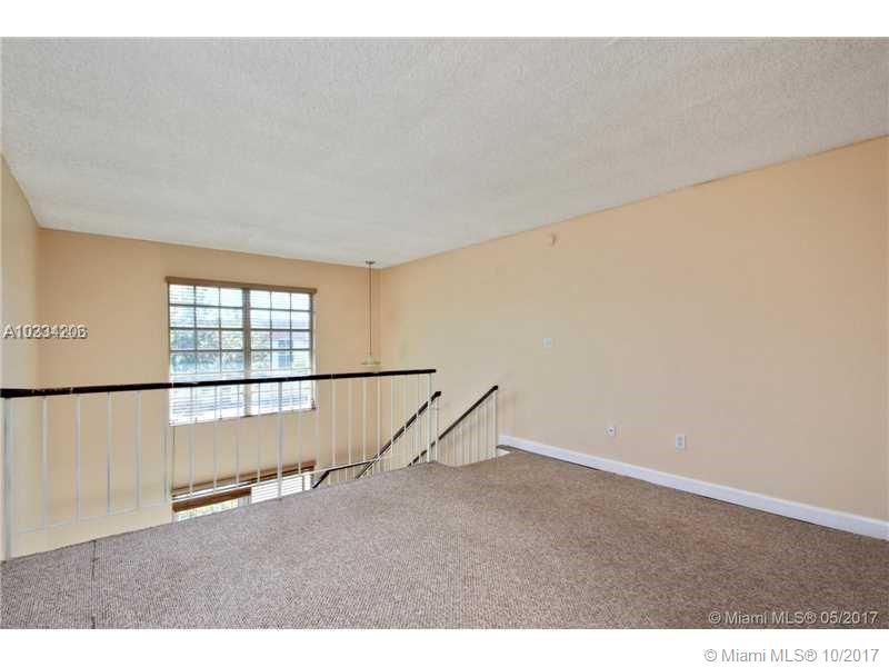 COURTYARDS AT KENDALL CON - Residential Lease