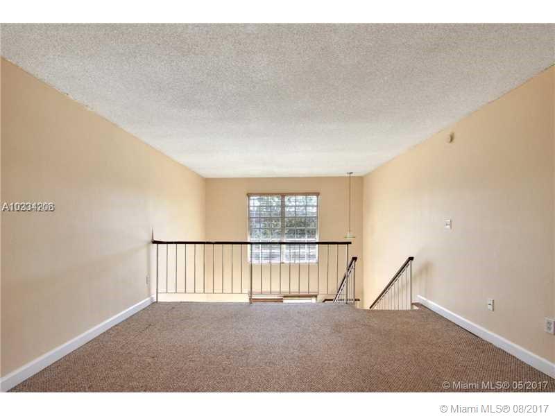 COURTYARDS AT KENDALL CON - Residential Lease