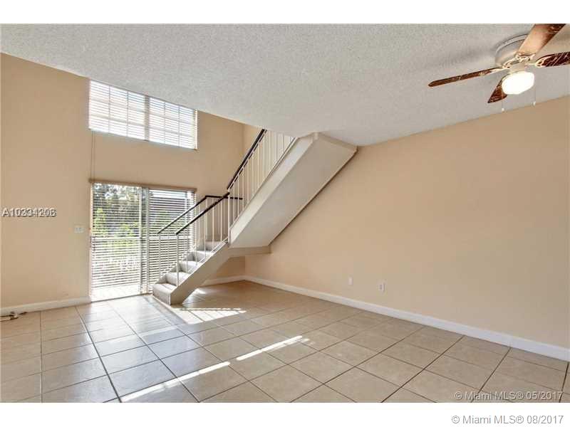 COURTYARDS AT KENDALL CON - Residential Lease