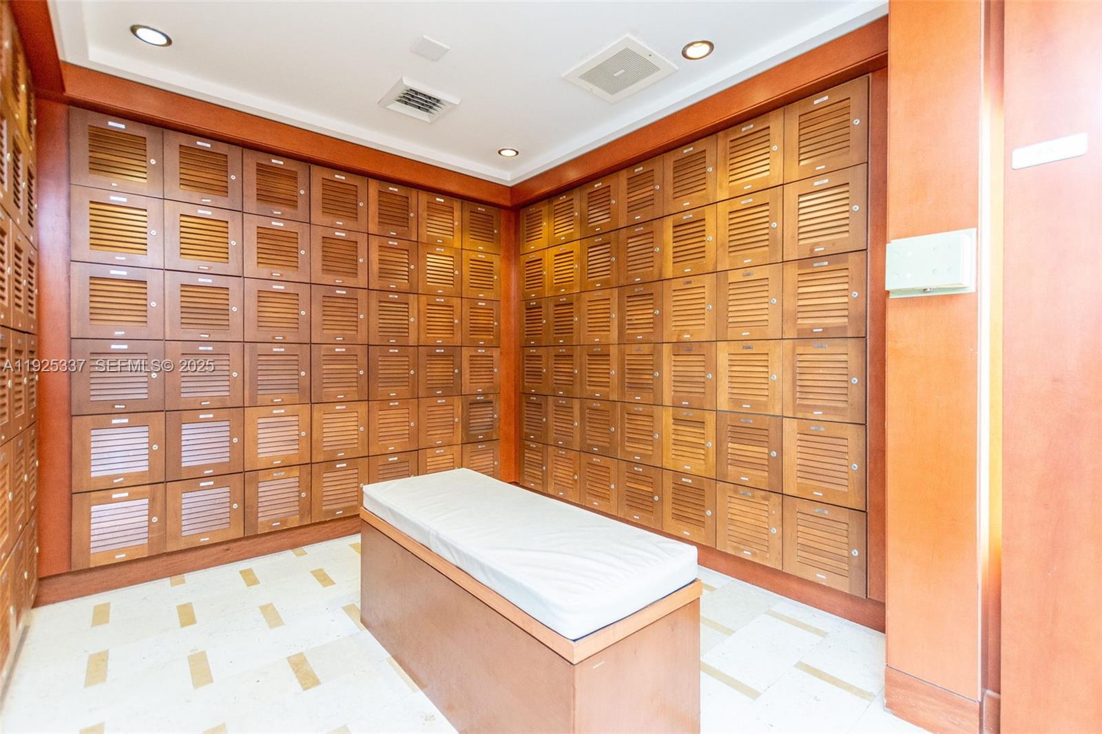 Brickell On The River - Residential