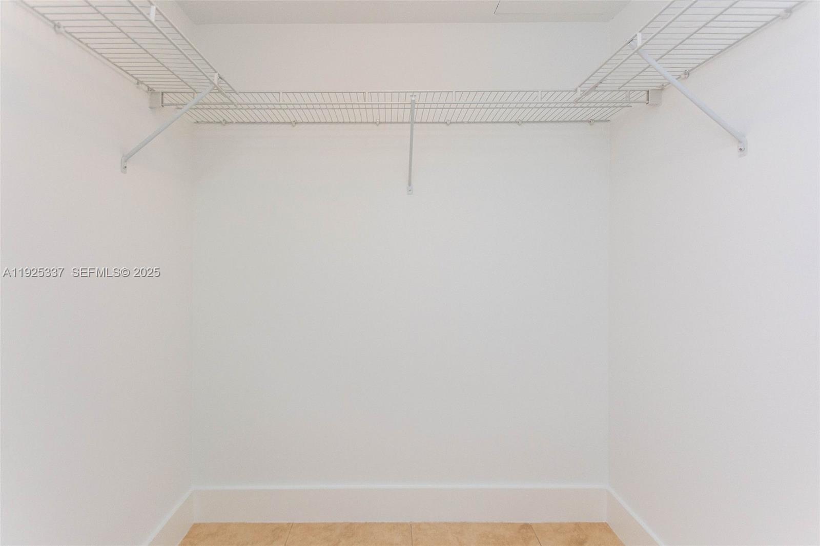 Brickell On The River - Residential