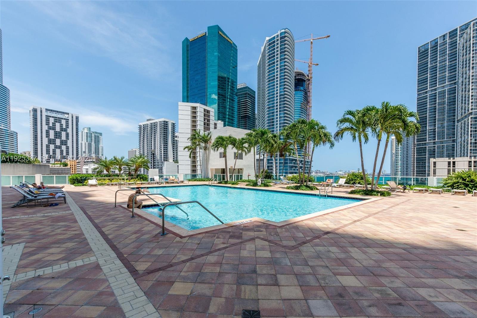Brickell On The River - Residential