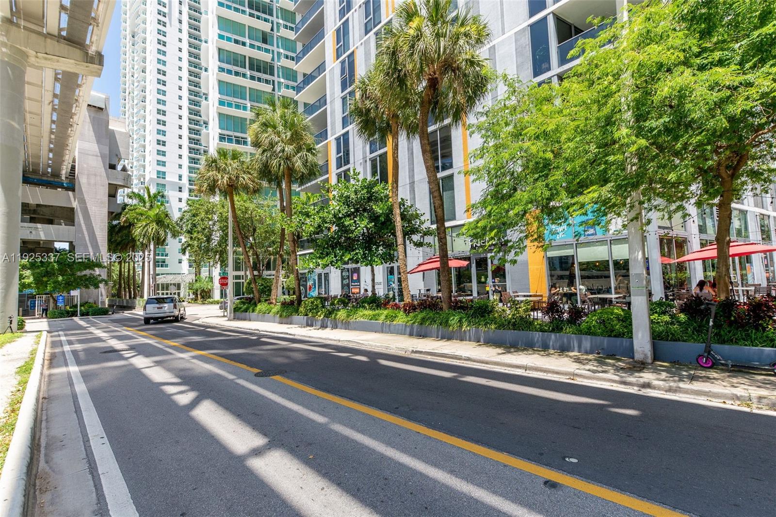 Brickell On The River - Residential