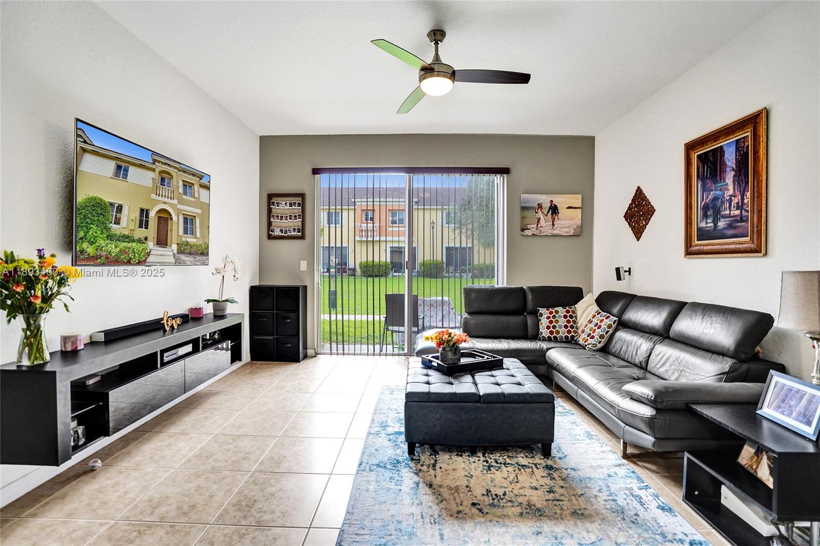 VILLAGE WALK - Residential