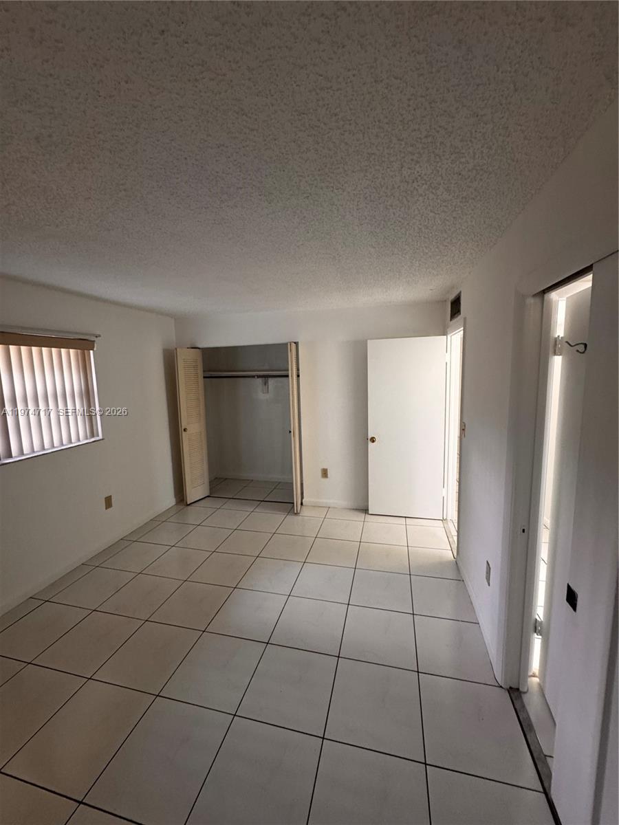 THE GARDENS OF KENDALL CO - Residential