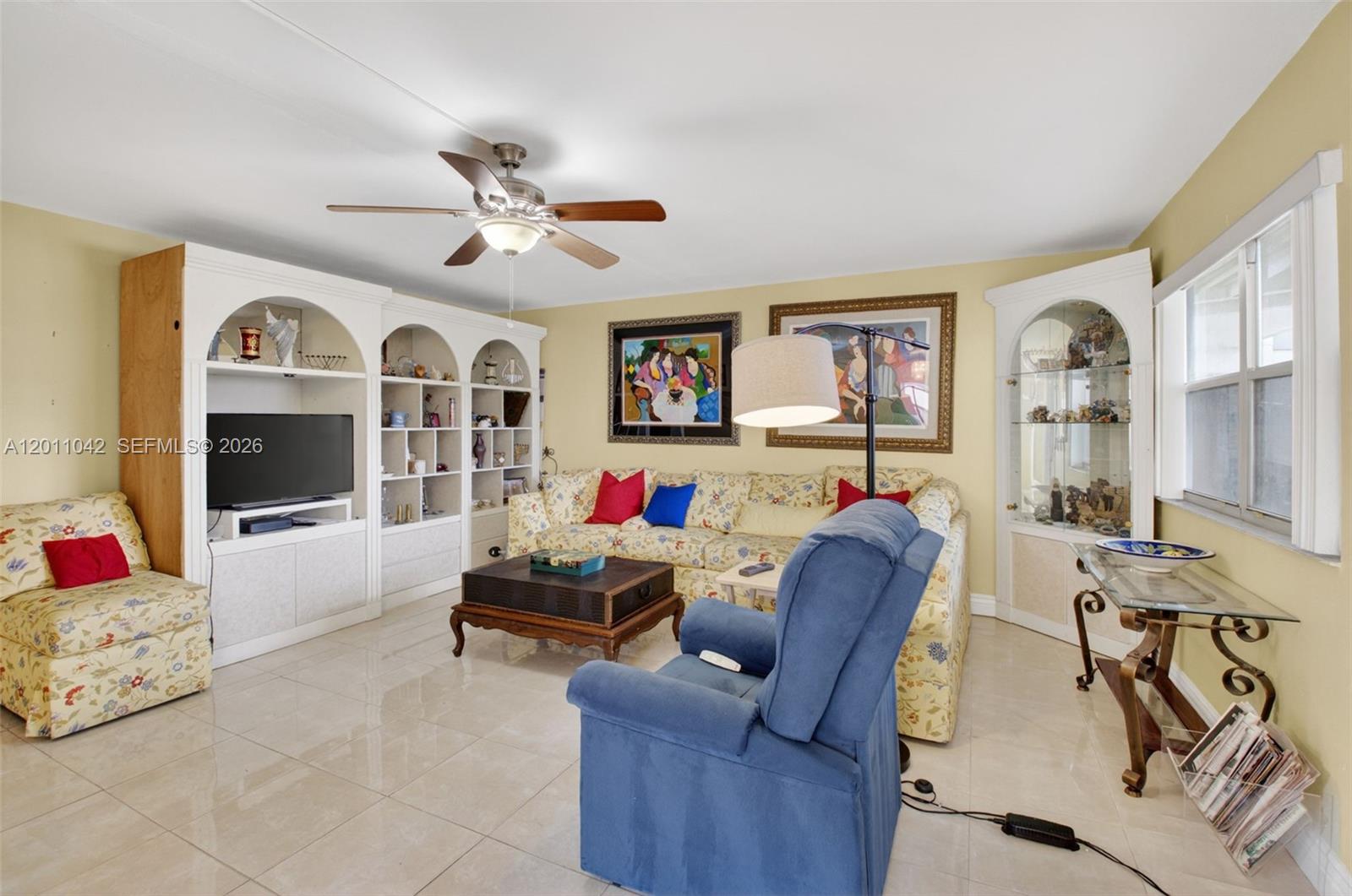 537 Brittany L 537