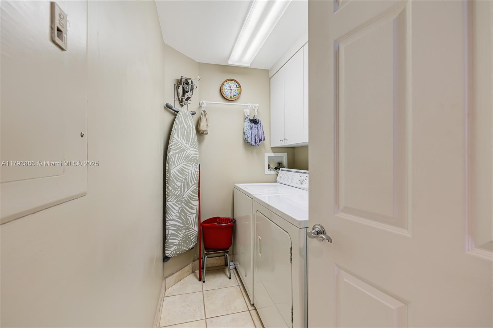 100 HIDDEN BAY CONDO - Residential