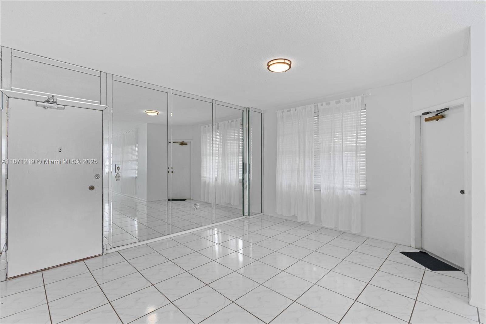 HEMISPHERES CONDO - Residential Lease