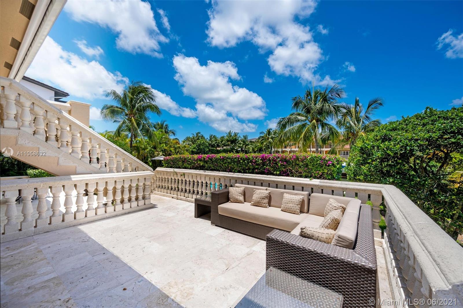 SUNRISE HARBOUR REV PL - Residential