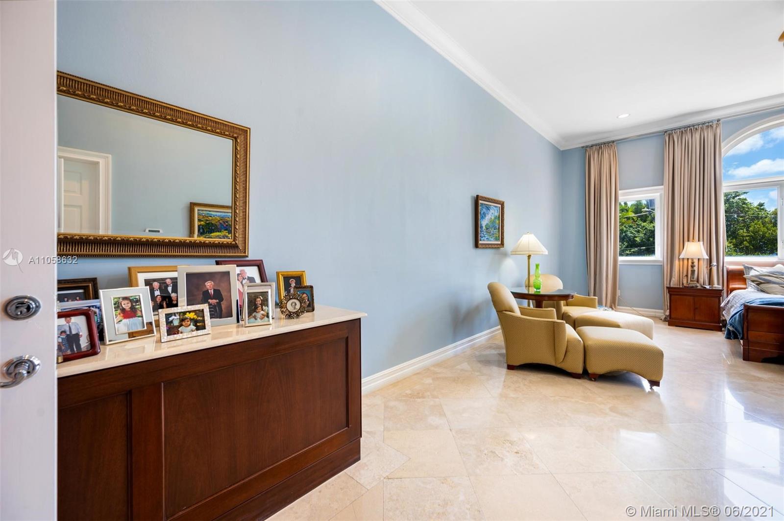 SUNRISE HARBOUR REV PL - Residential