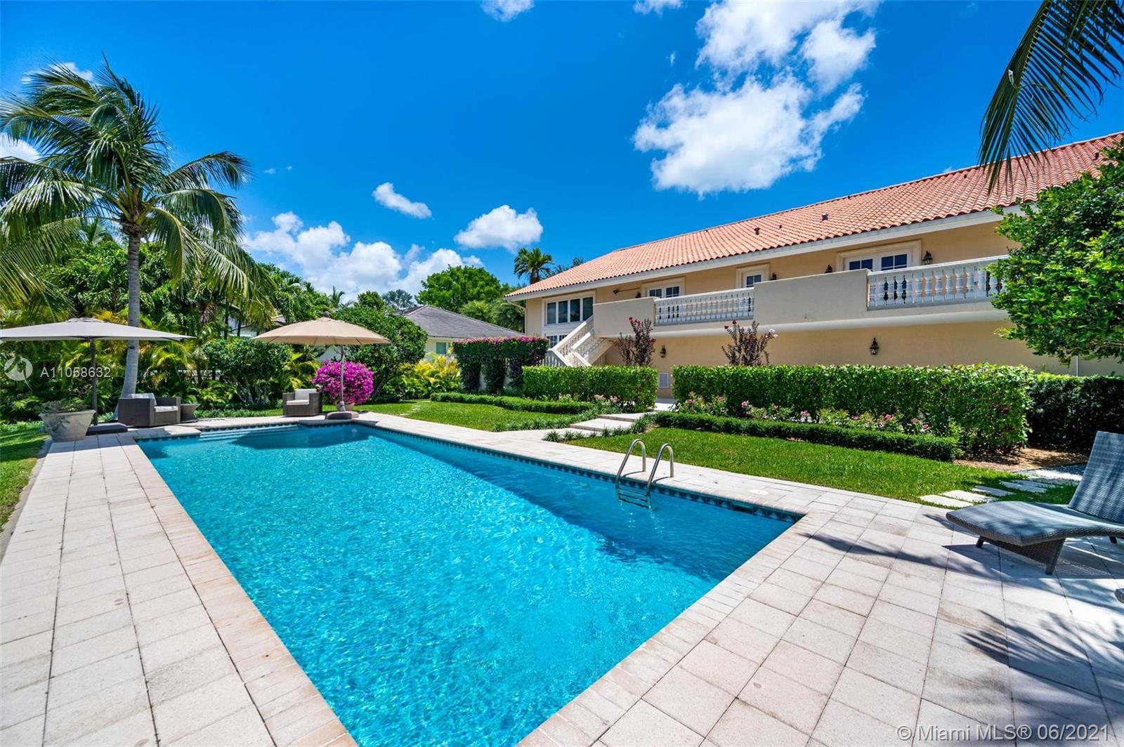 SUNRISE HARBOUR REV PL - Residential