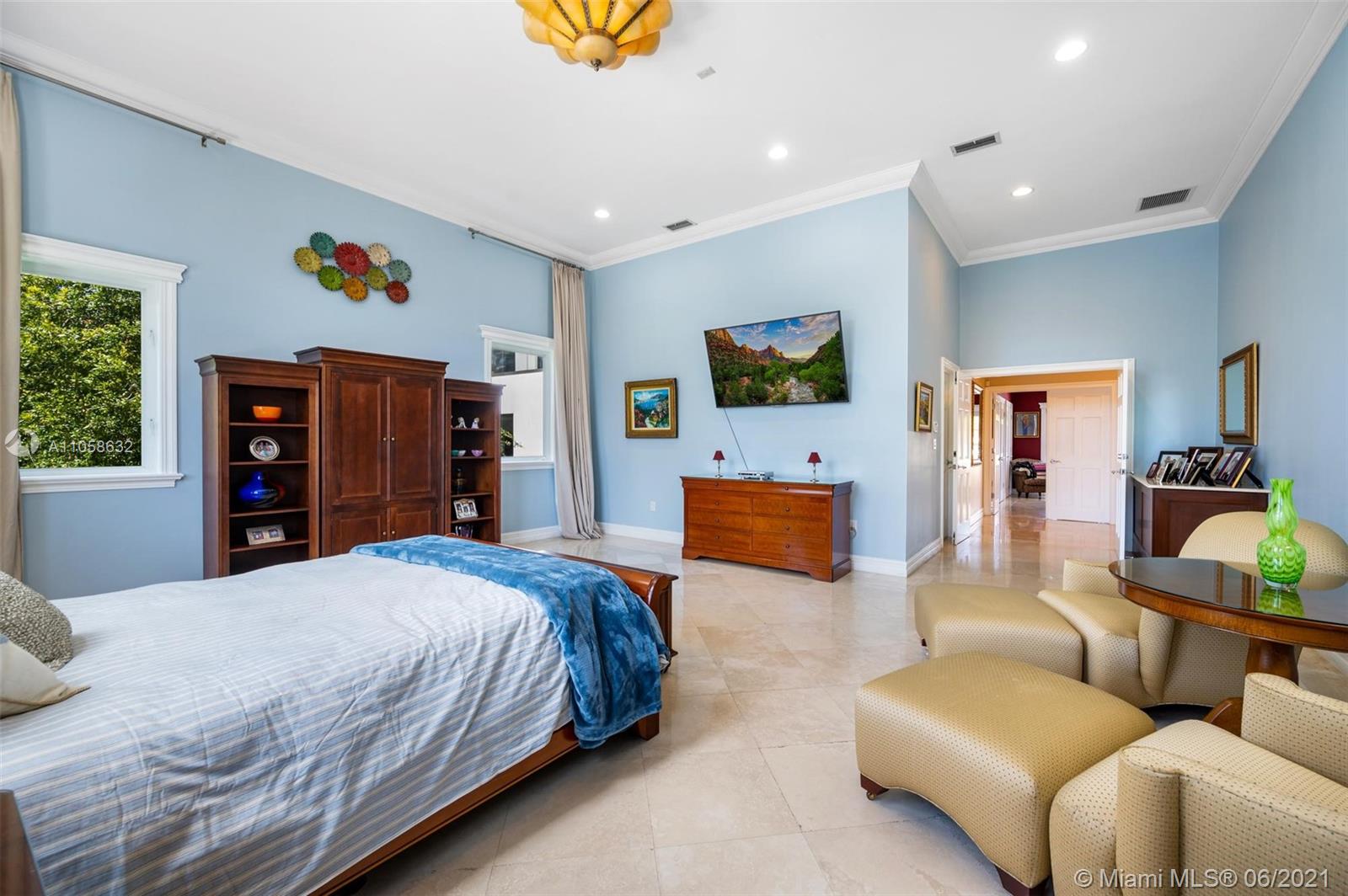 SUNRISE HARBOUR REV PL - Residential