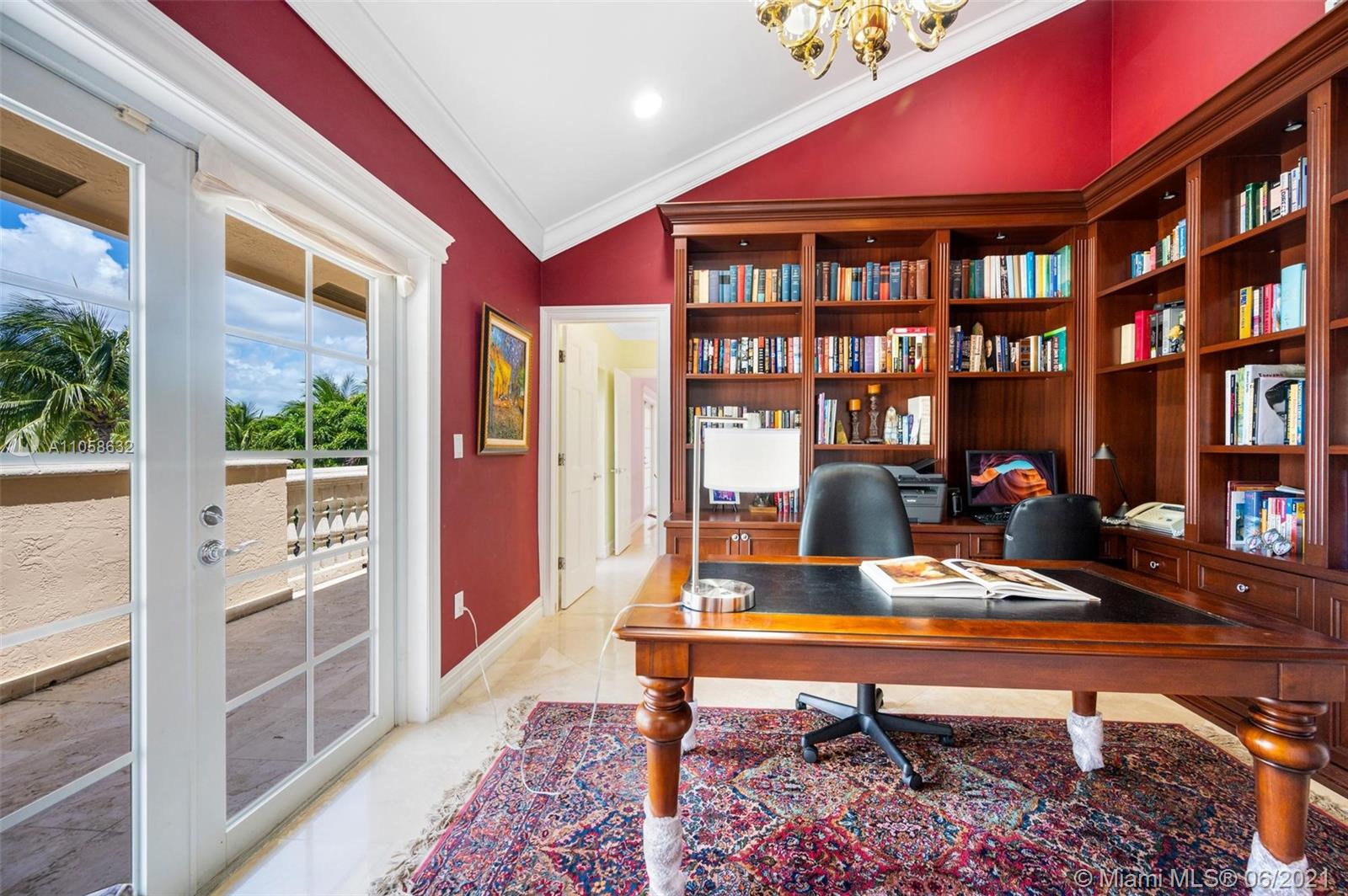 SUNRISE HARBOUR REV PL - Residential