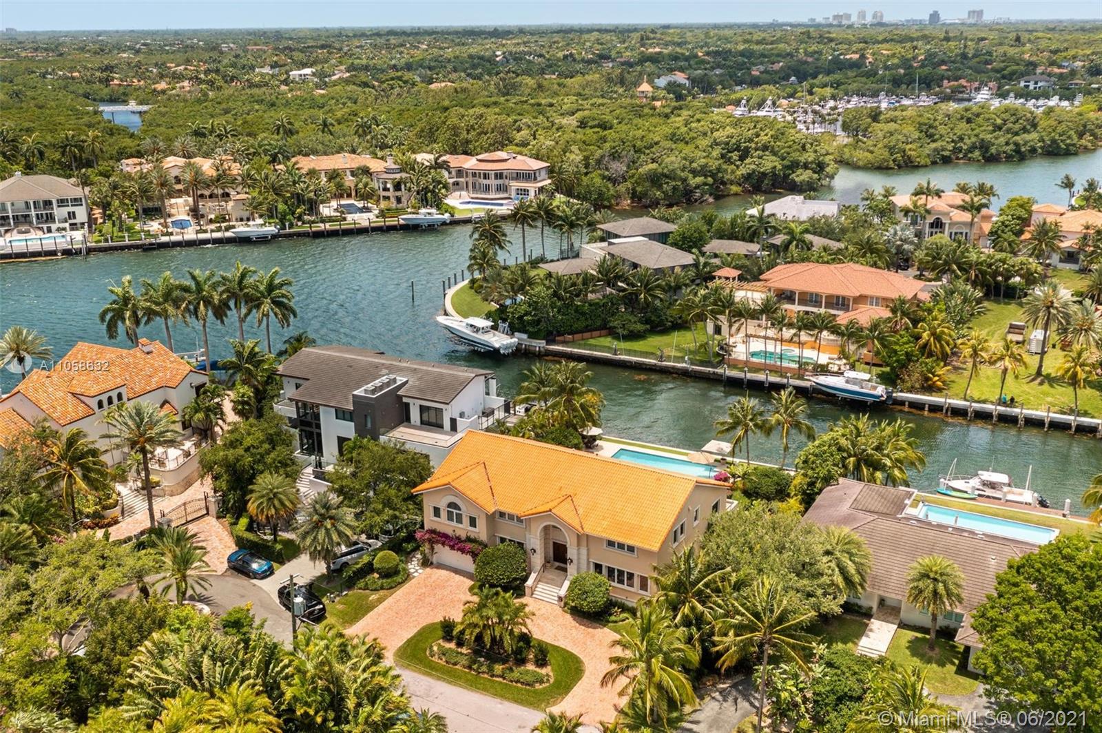 SUNRISE HARBOUR REV PL - Residential