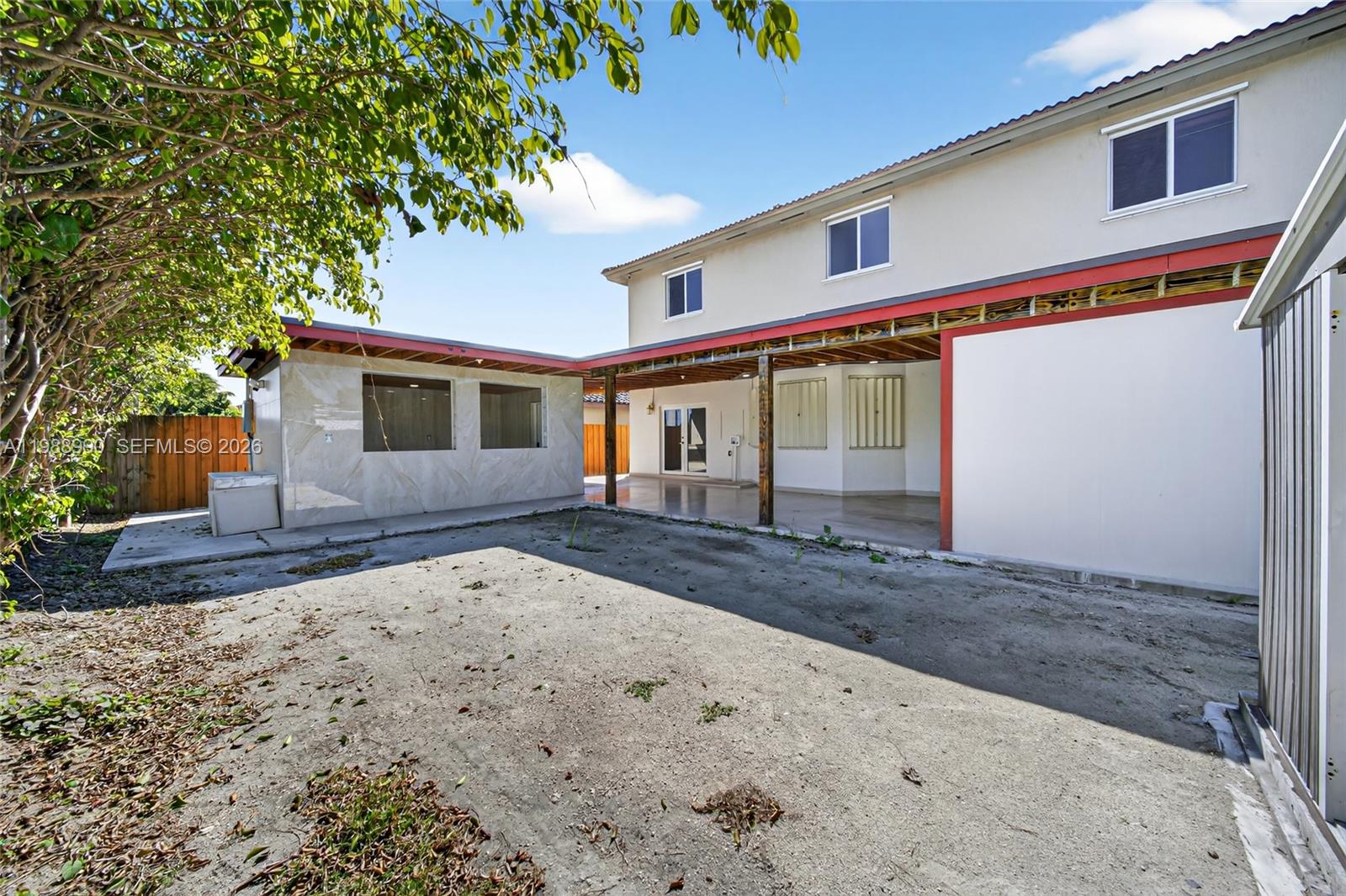 MOODY DRIVE HOMES - Residential