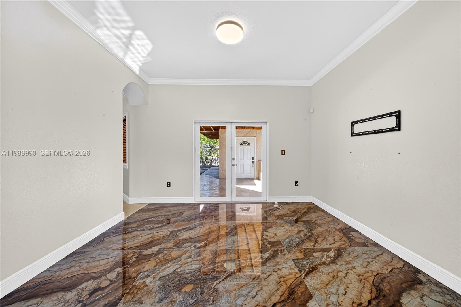 MOODY DRIVE HOMES - Residential