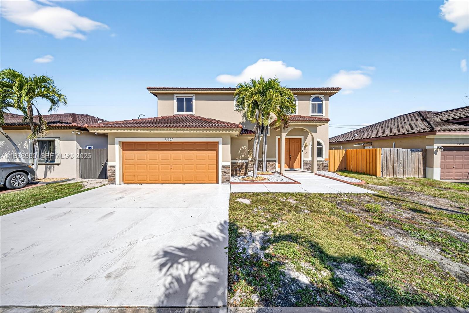 MOODY DRIVE HOMES - Residential