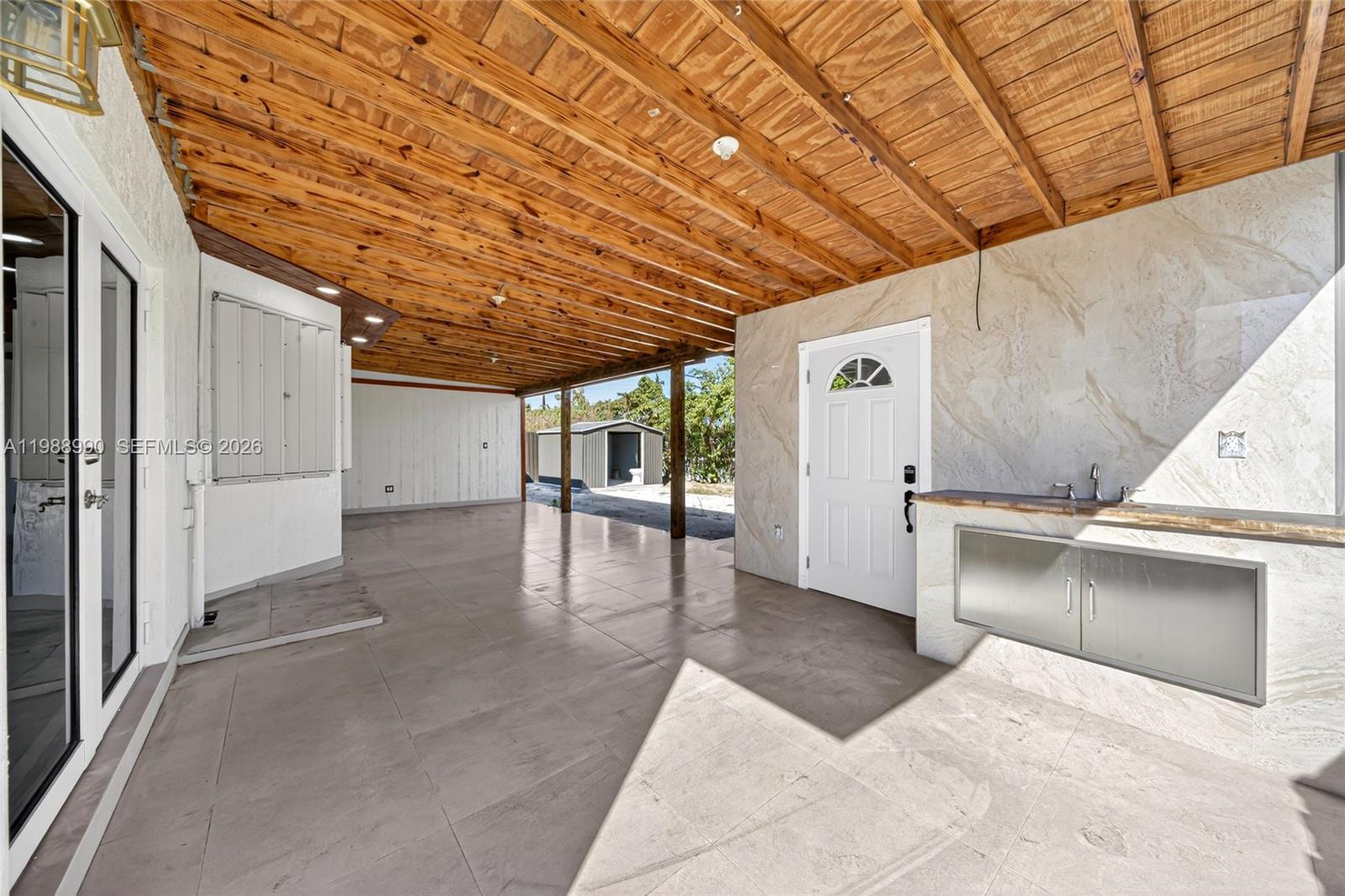 MOODY DRIVE HOMES - Residential