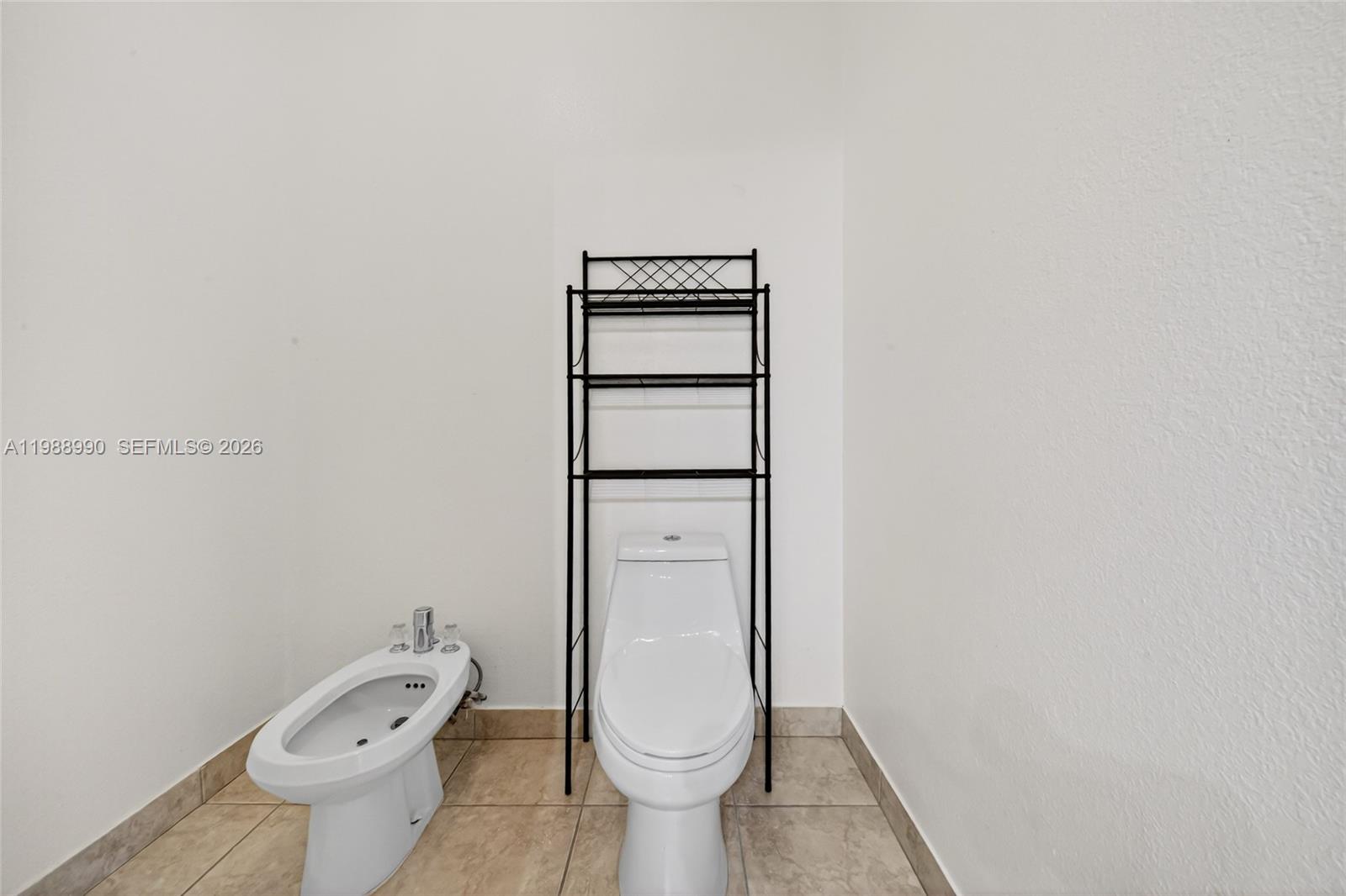 MOODY DRIVE HOMES - Residential